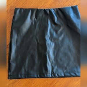 Pleather mini skirt